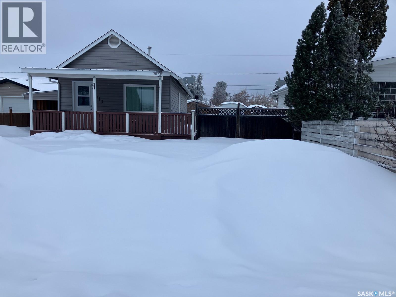 413 8th Avenue W, Nipawin, Saskatchewan  S0E 1E0 - Photo 20 - SK028337