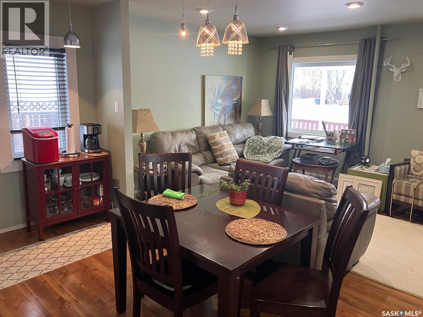 413 8th Avenue W, Nipawin, Saskatchewan  S0E 1E0 - Photo 6 - SK028337