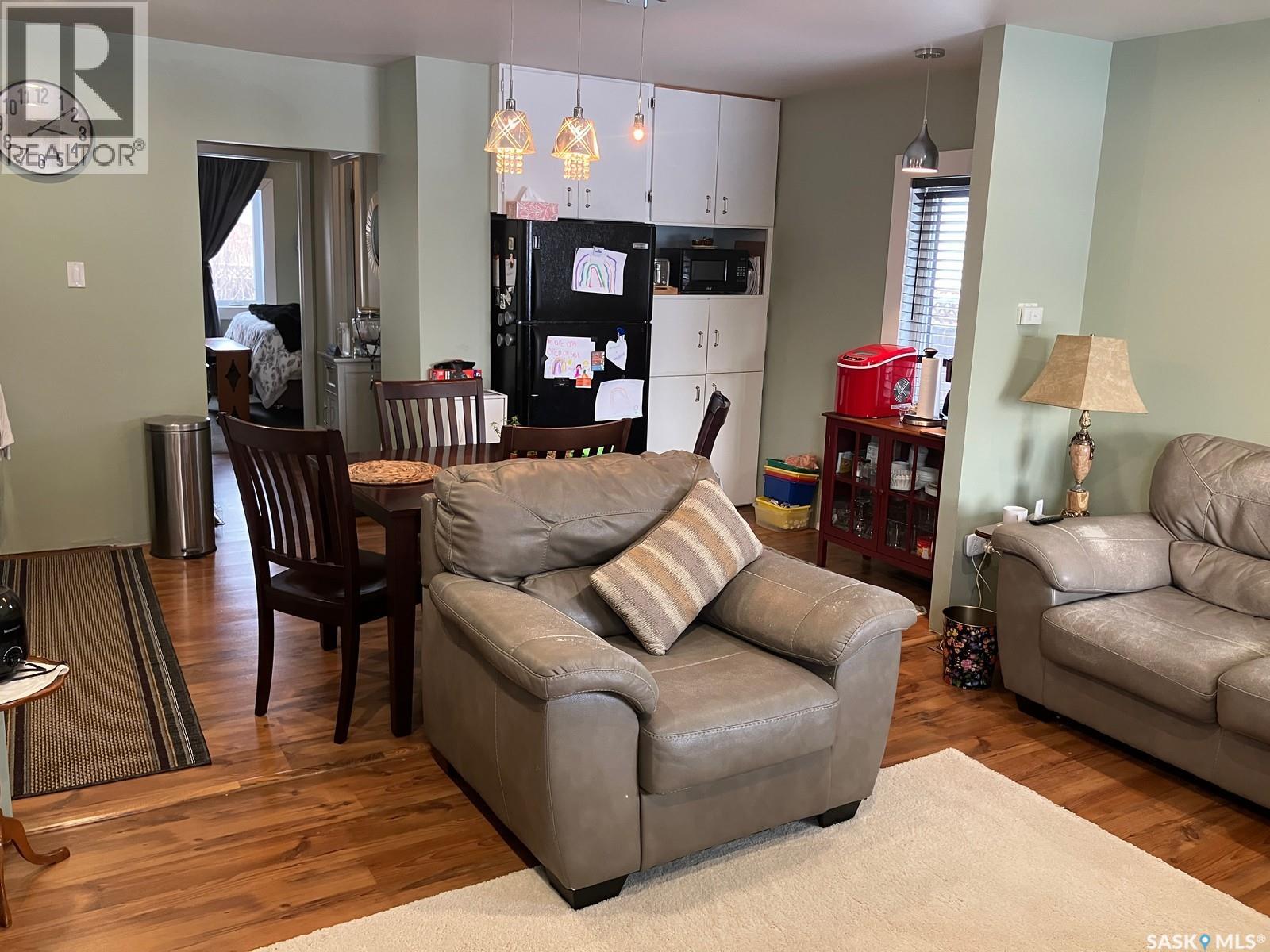 413 8th Avenue W, Nipawin, Saskatchewan  S0E 1E0 - Photo 8 - SK028337