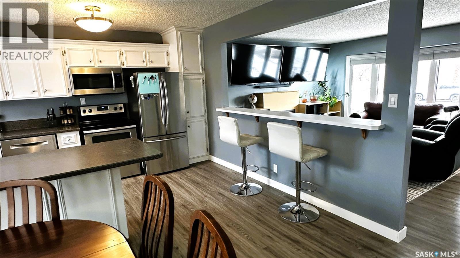 131 Dunsmore Drive, Regina, Saskatchewan  S4R 7G3 - Photo 25 - SK028325