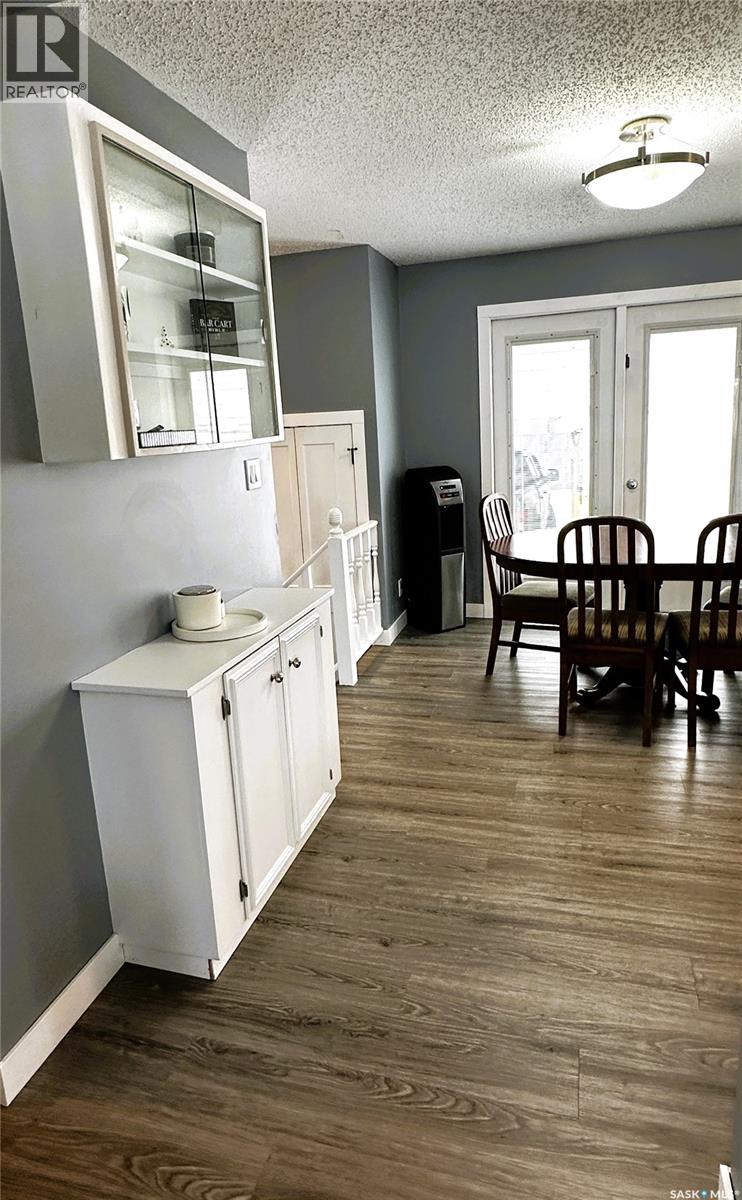 131 Dunsmore Drive, Regina, Saskatchewan  S4R 7G3 - Photo 8 - SK028325