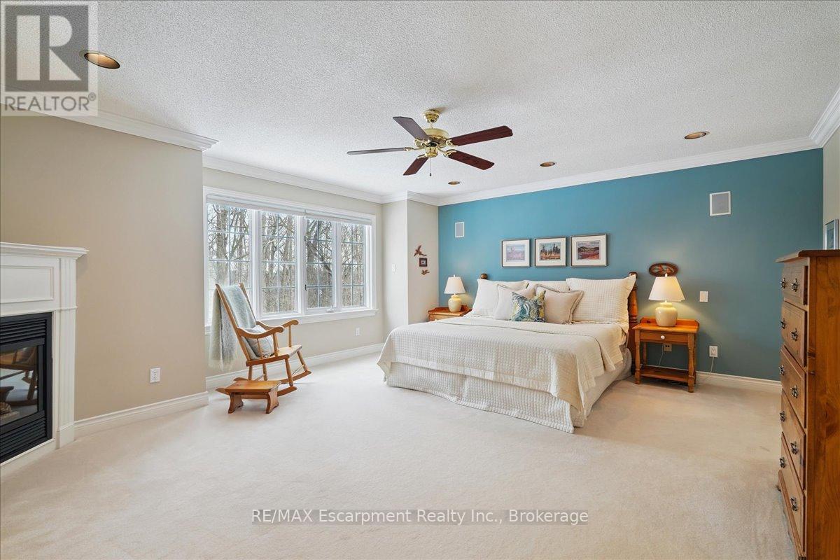 16 - 2303 Hill Ridge Court, Oakville, Ontario  L6M 3N3 - Photo 15 - W12777682