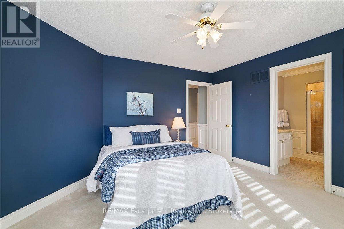 16 - 2303 Hill Ridge Court, Oakville, Ontario  L6M 3N3 - Photo 22 - W12777682