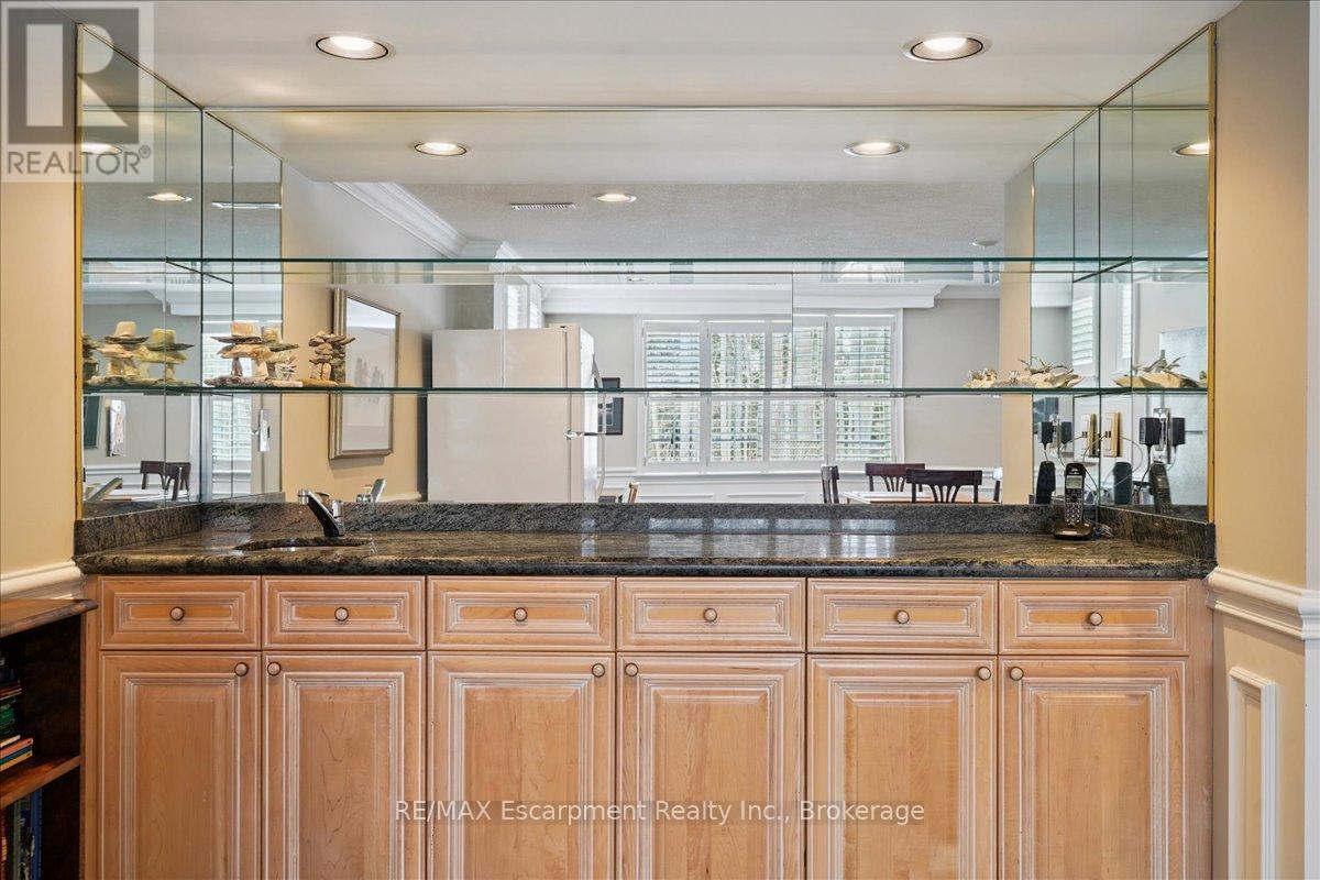 16 - 2303 Hill Ridge Court, Oakville, Ontario  L6M 3N3 - Photo 30 - W12777682