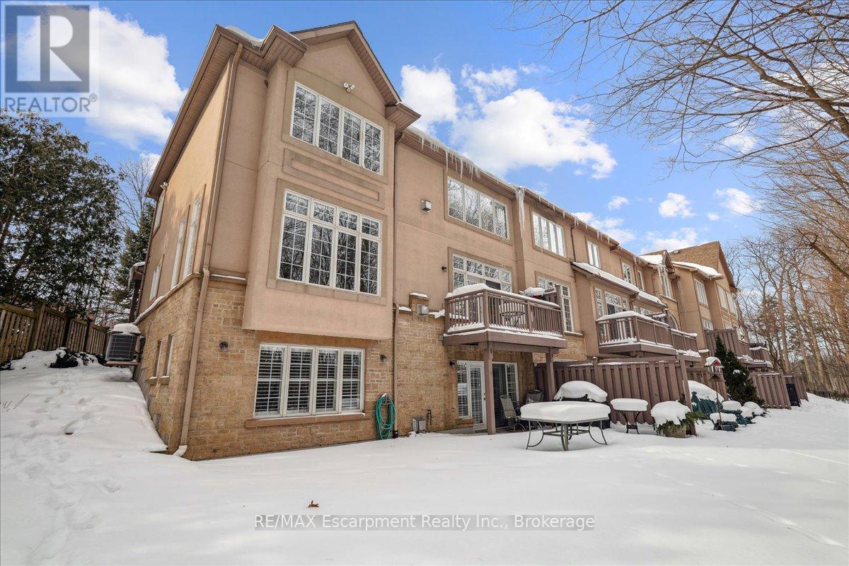 16 - 2303 Hill Ridge Court, Oakville, Ontario  L6M 3N3 - Photo 34 - W12777682