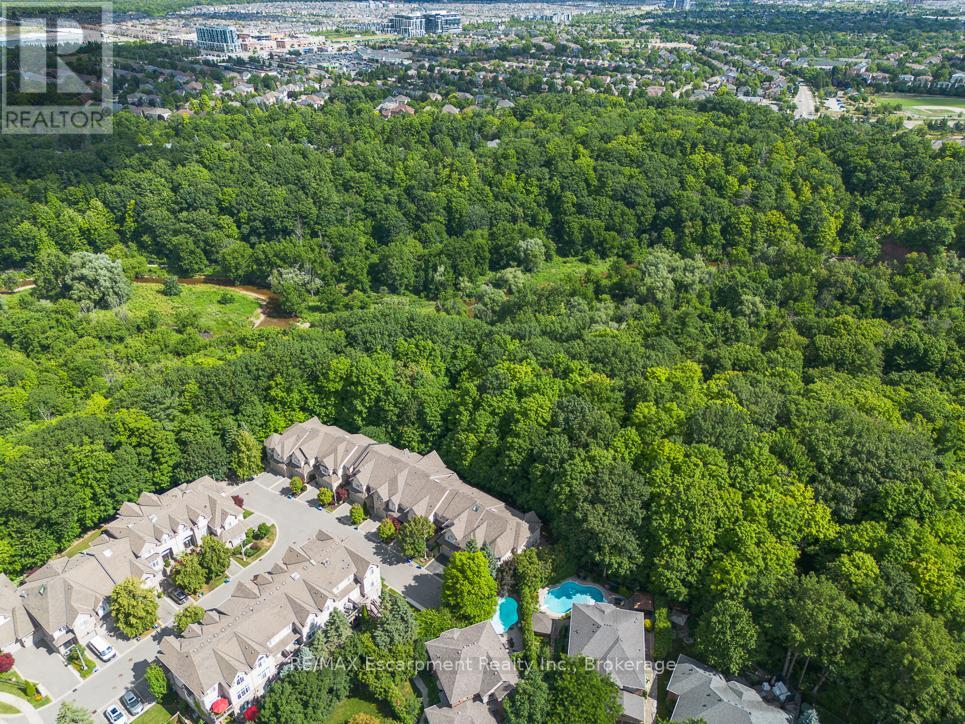 16 - 2303 Hill Ridge Court, Oakville, Ontario  L6M 3N3 - Photo 40 - W12777682