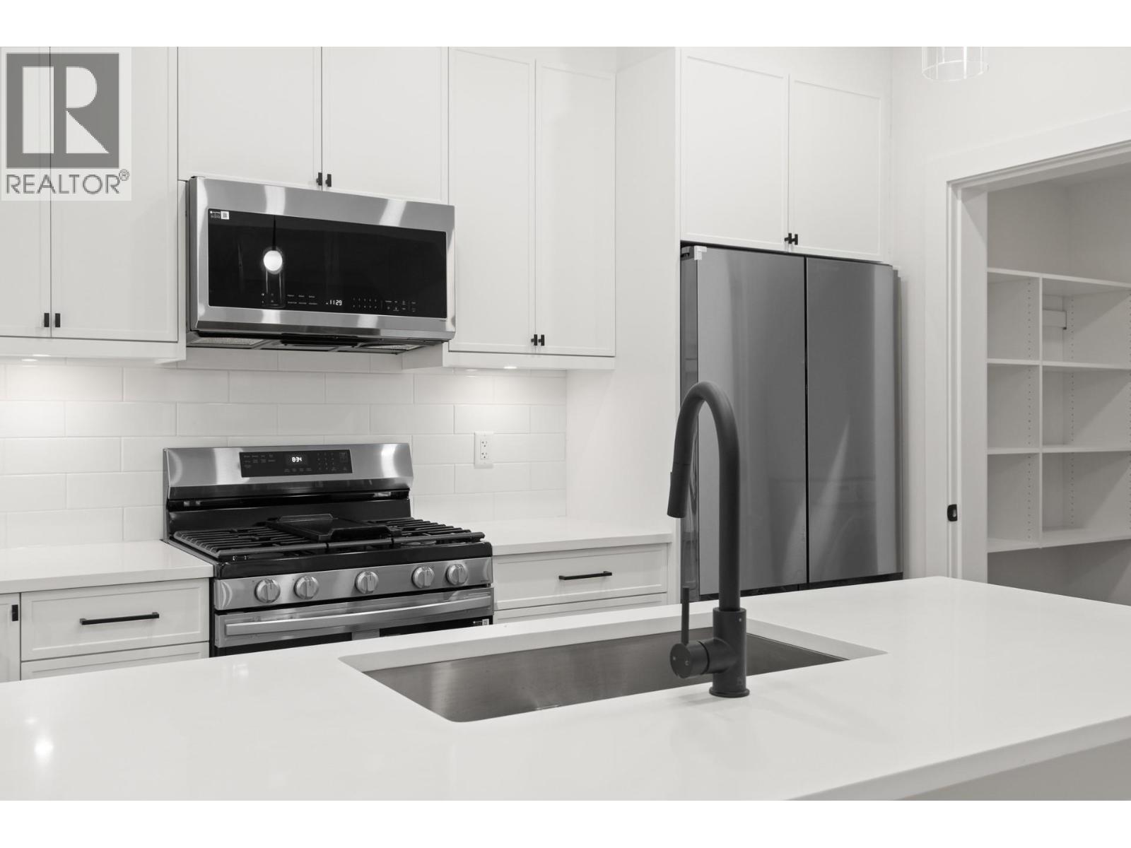 781 Raymer Avenue Unit# 2, Kelowna, British Columbia  V1Y 4Z7 - Photo 11 - 10375451