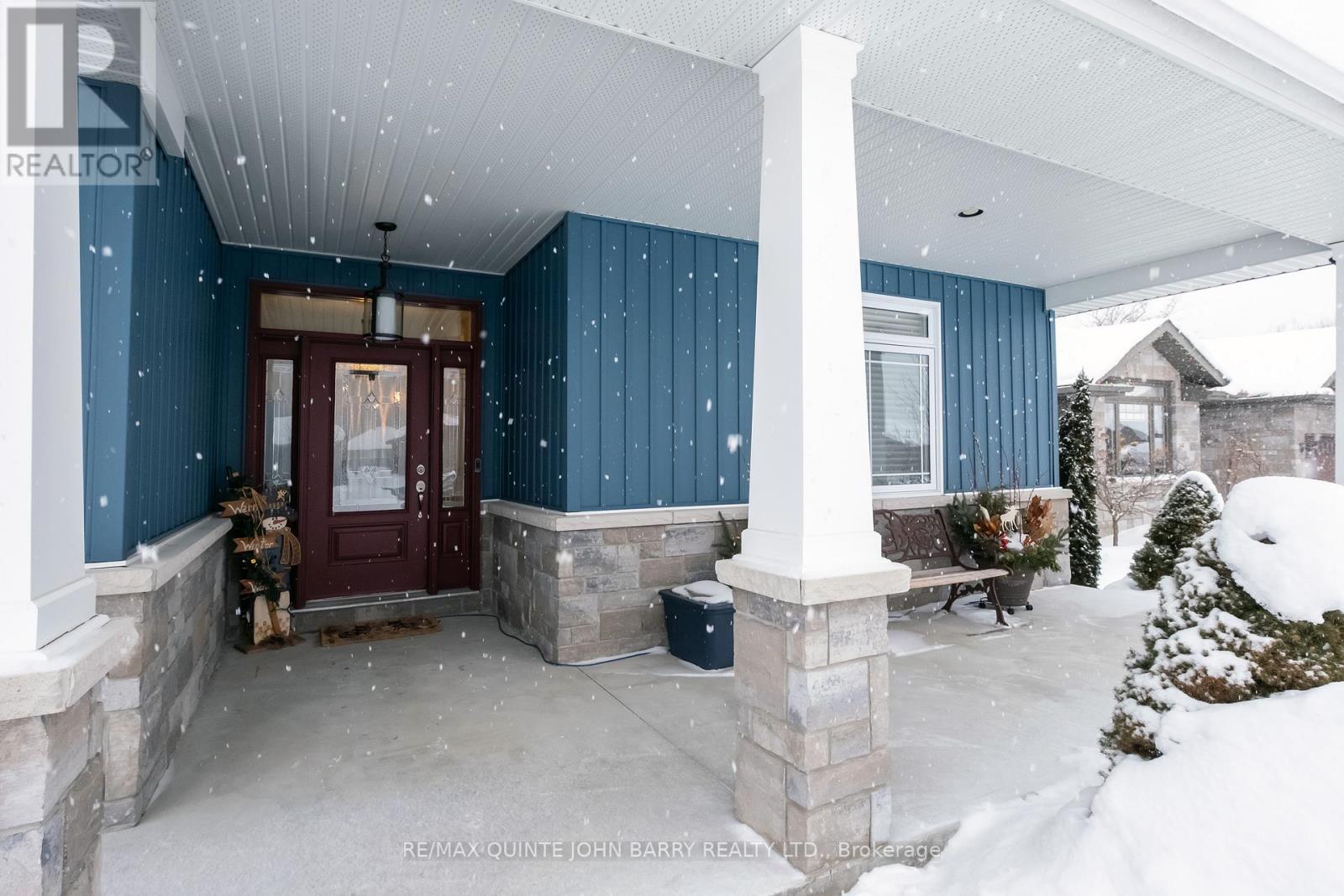 8 Spartan Court, Quinte West, Ontario  K8V 0G5 - Photo 2 - X12777702