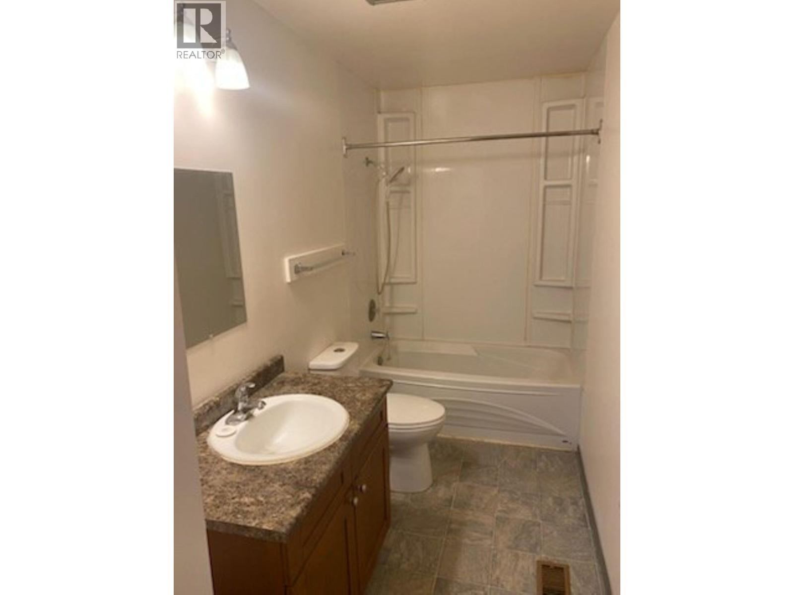 217 E 3rd Avenue, Fort St. James, British Columbia  V0J 1P0 - Photo 4 - R3087574