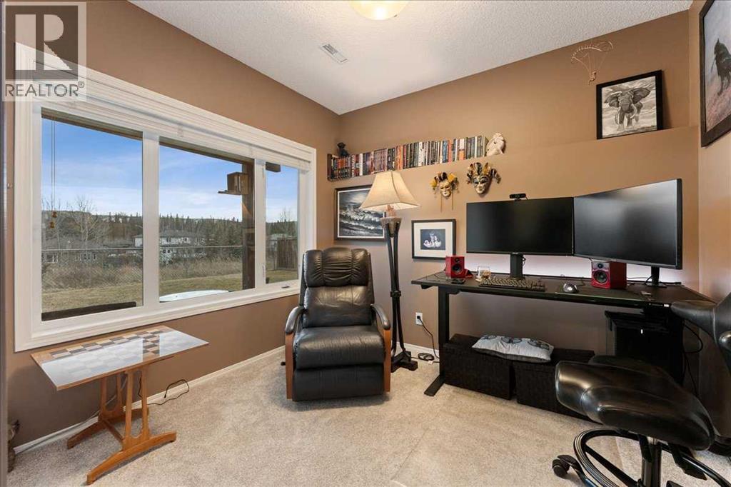 128 West Terrace Crescent, Cochrane, Alberta  T4C 1R3 - Photo 22 - A2284095