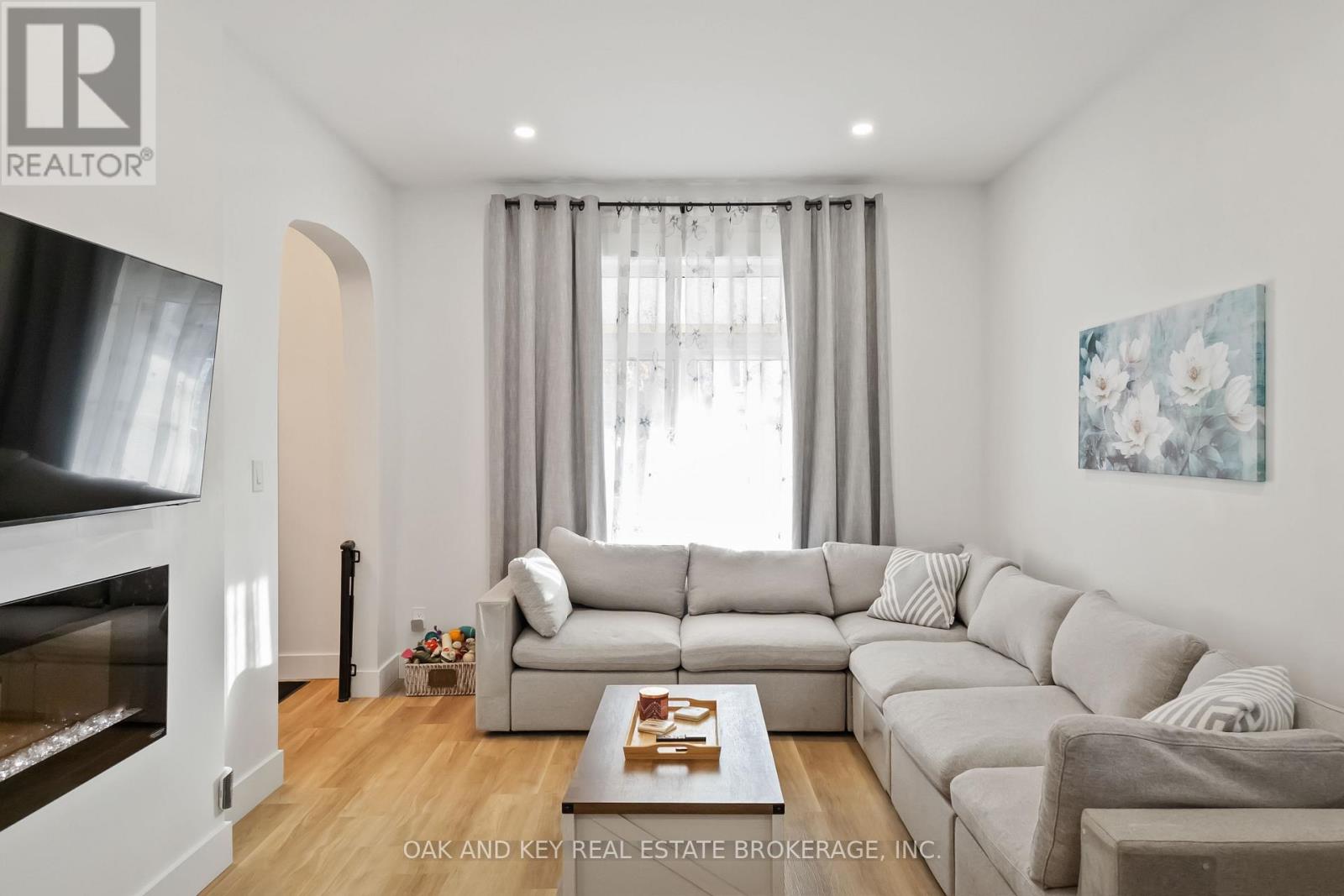 181 Wellington Street, St. Thomas, Ontario  N5R 2S3 - Photo 10 - X12777666