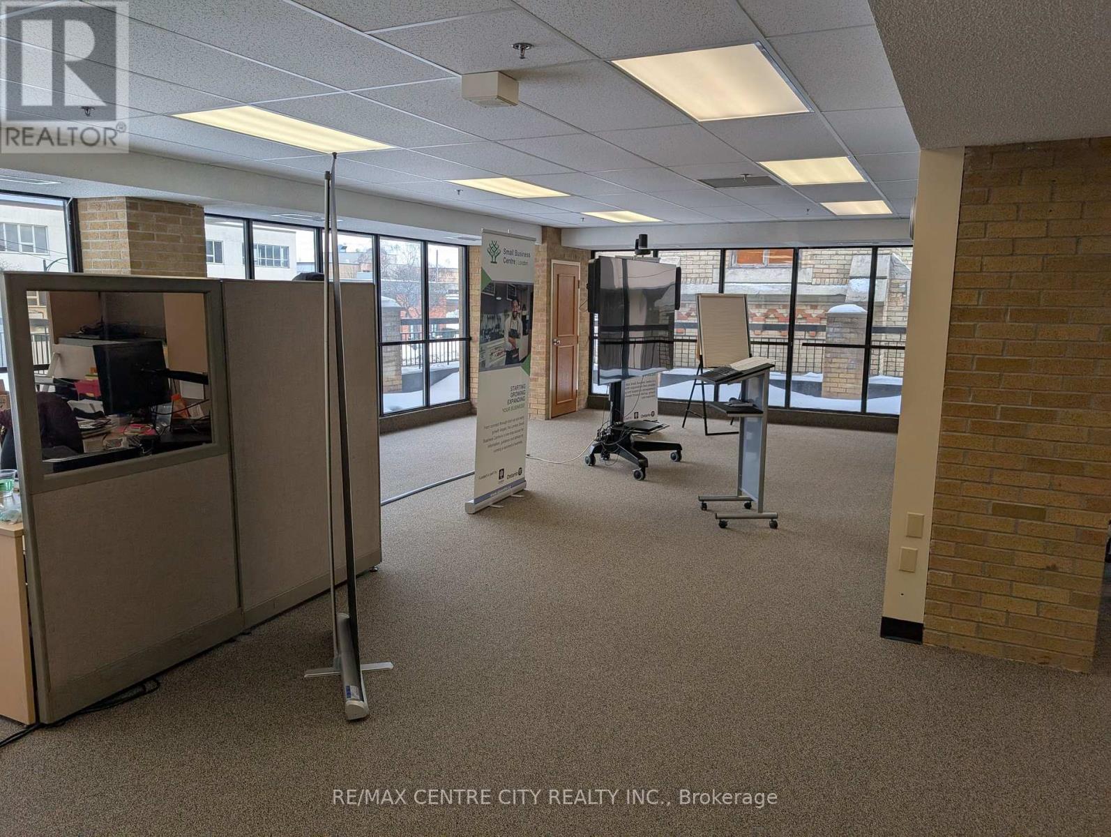 Remarks - 379 Dundas Street, London East, Ontario  N6B 1V5 - Photo 14 - X12777724