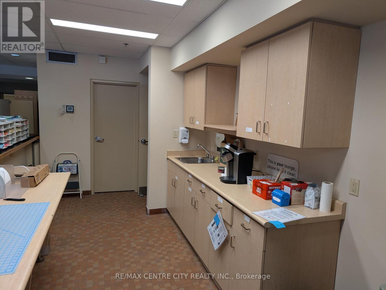 Remarks - 379 Dundas Street, London East, Ontario  N6B 1V5 - Photo 9 - X12777724