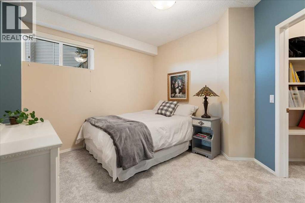 128 West Terrace Crescent, Cochrane, Alberta  T4C 1R3 - Photo 21 - A2284095