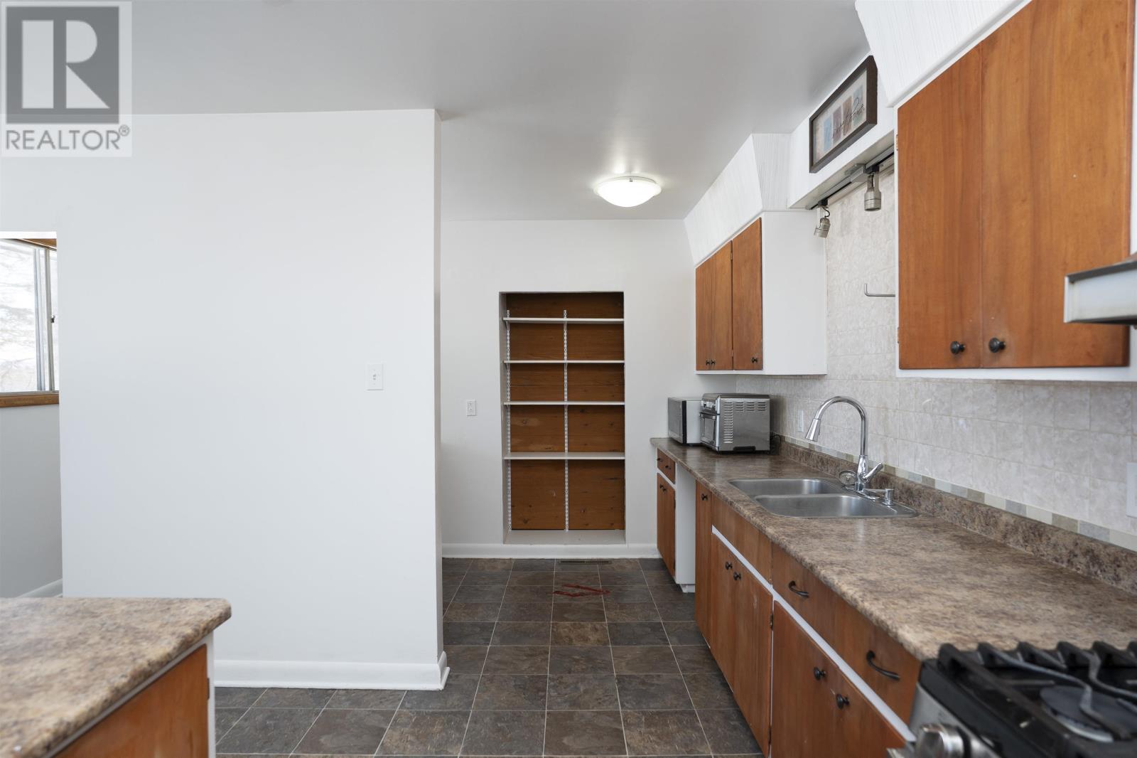 2995 Oliver Rd, Thunder Bay, Ontario  P7G 1S4 - Photo 20 - TB2600204