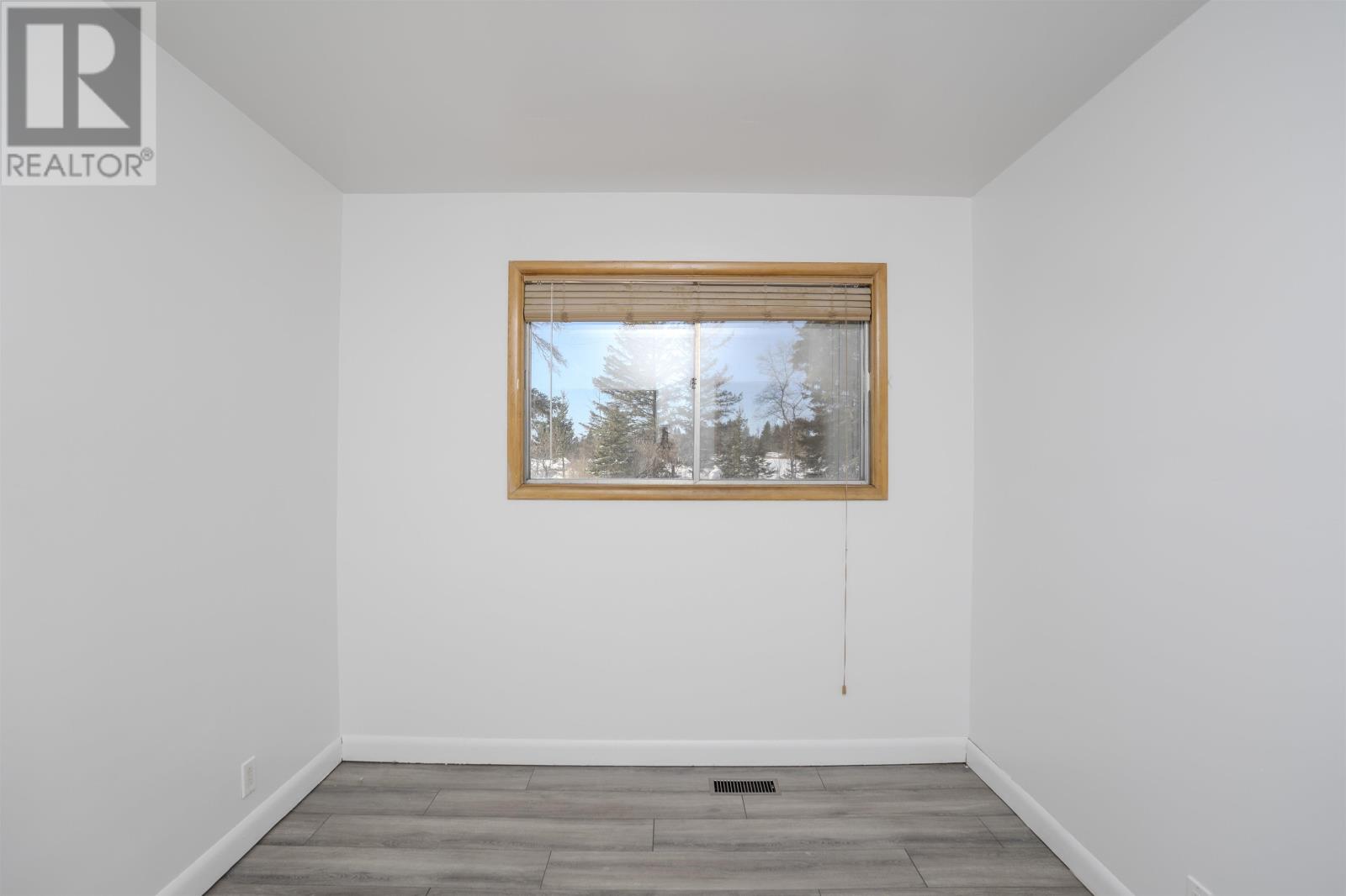 2995 Oliver Rd, Thunder Bay, Ontario  P7G 1S4 - Photo 26 - TB2600204