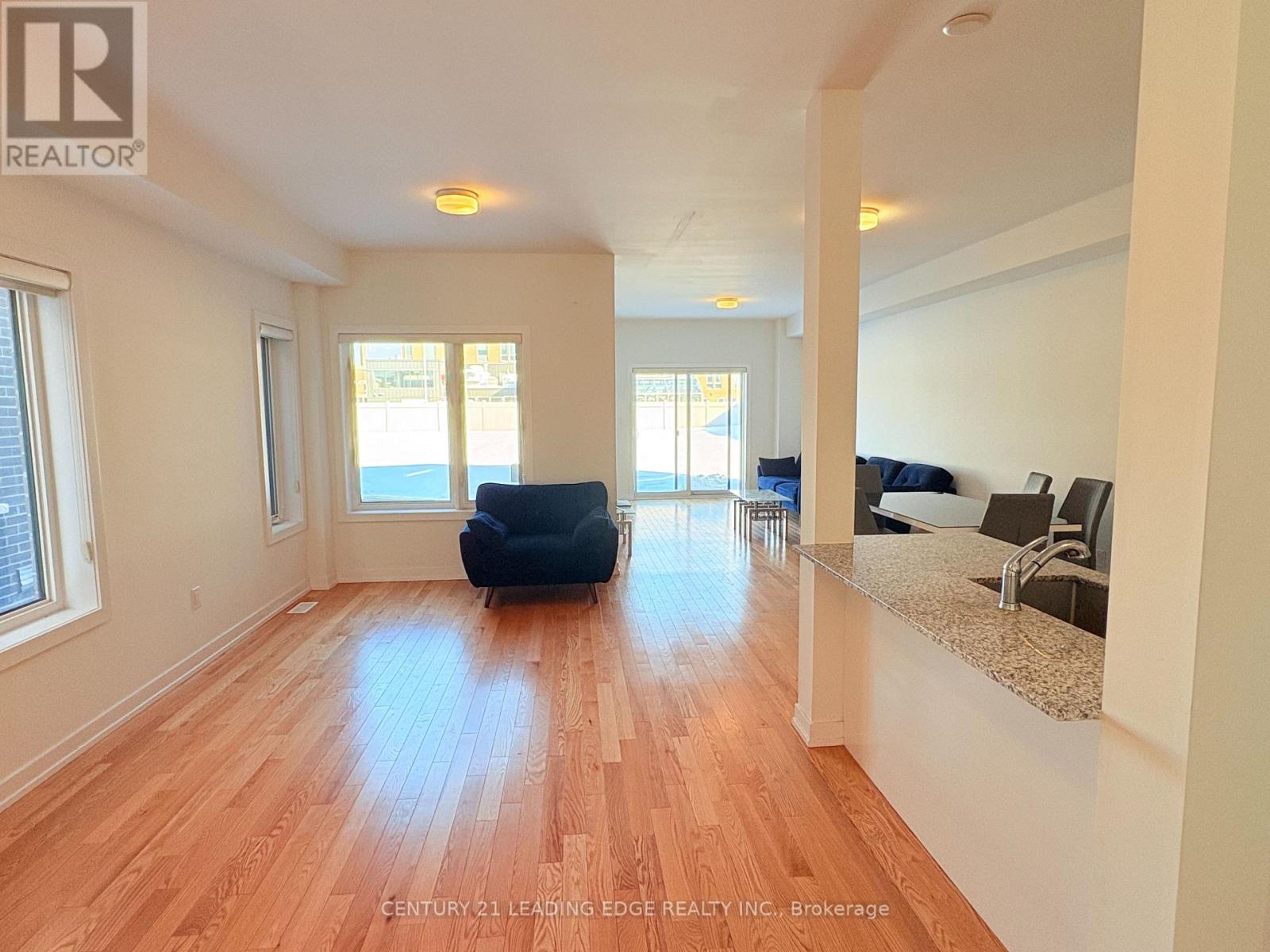 11 Liam Foudy Court, Toronto, Ontario  M1P 0G3 - Photo 15 - E12776374