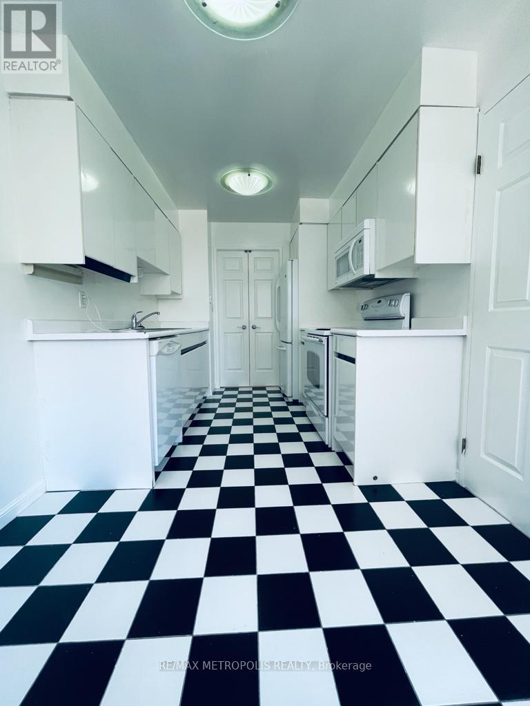 915 - 7 Carlton Street, Toronto, Ontario  M5B 2M3 - Photo 7 - C12777680