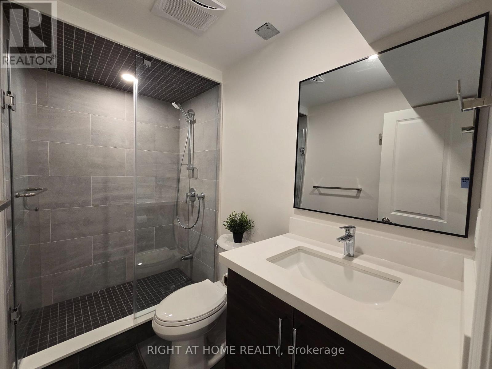 Unit B - 17 Olsen Drive, Toronto, Ontario  M3A 3J1 - Photo 8 - C12777694