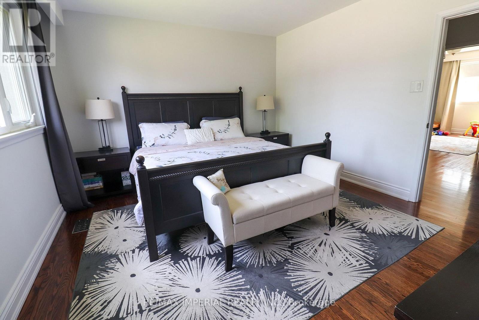 Main Fl - 329 Homewood Avenue, Toronto, Ontario  M2R 2N7 - Photo 26 - C12777698