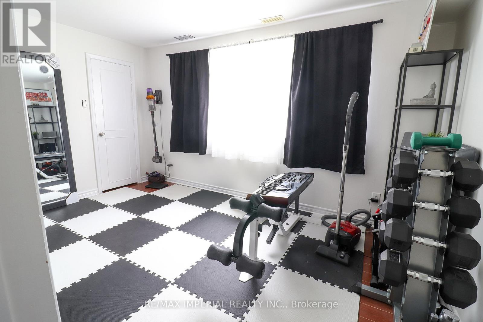 Main Fl - 329 Homewood Avenue, Toronto, Ontario  M2R 2N7 - Photo 35 - C12777698