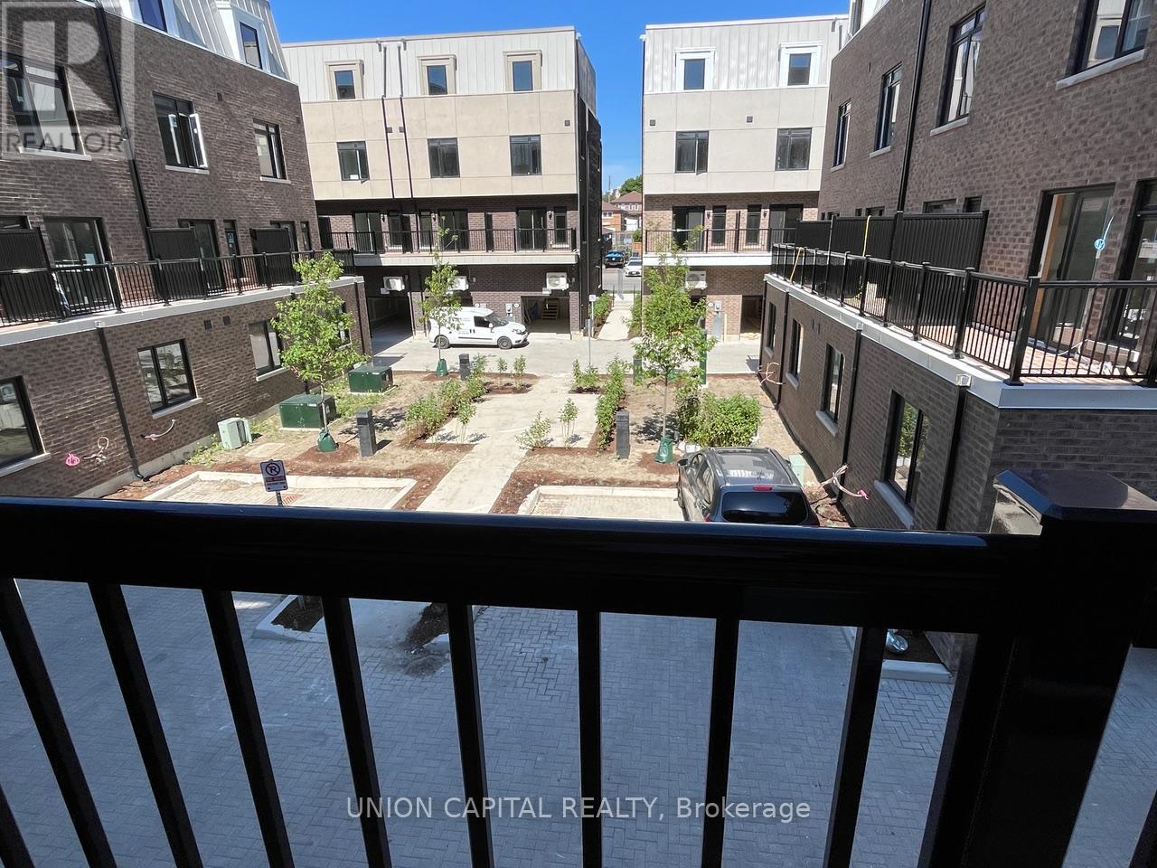 25 Case Ootes Drive, Toronto, Ontario  M4A 1C5 - Photo 15 - C12777700