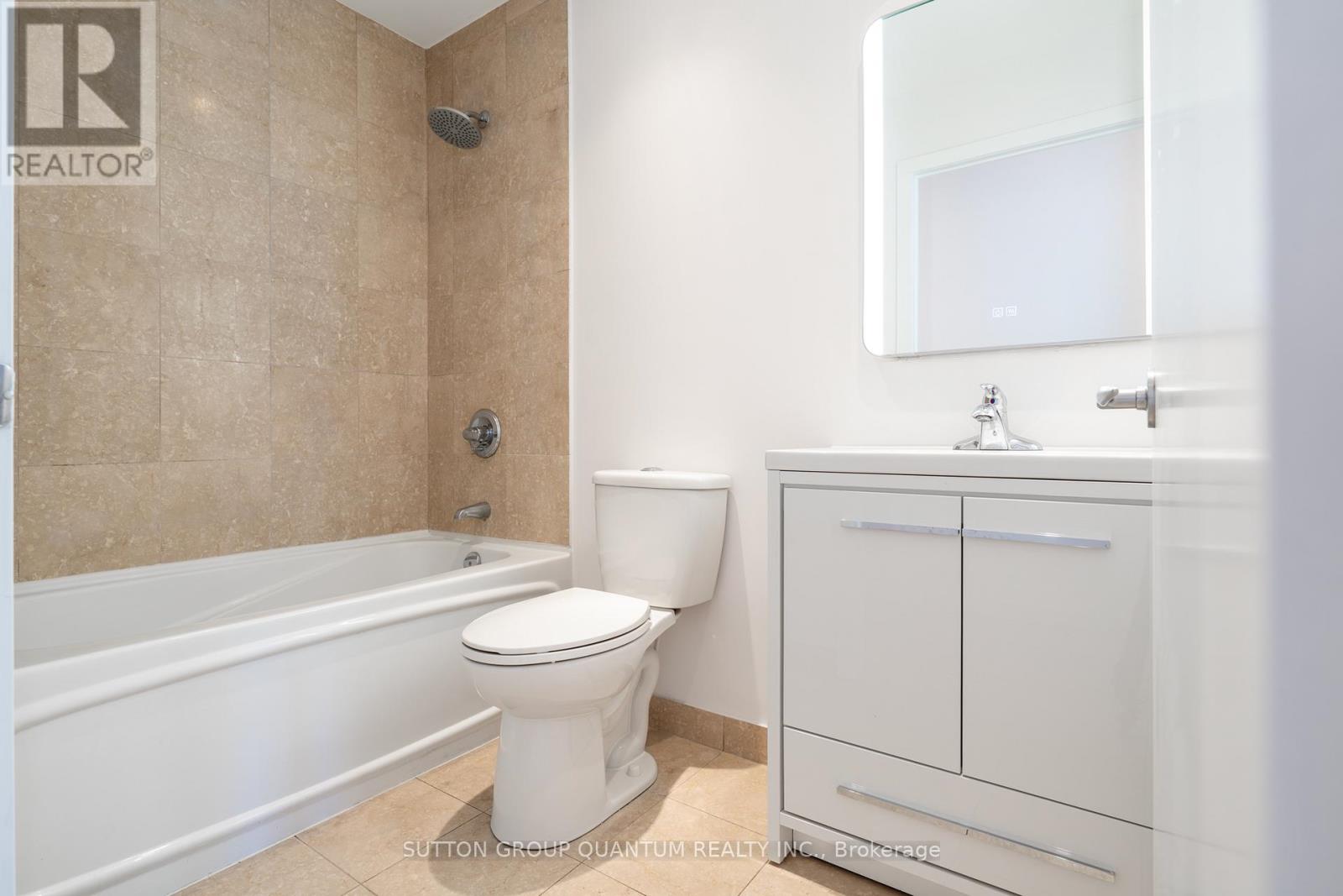 3512 - 208 Queens Quay W, Toronto, Ontario  M5J 2Y5 - Photo 19 - C12777704