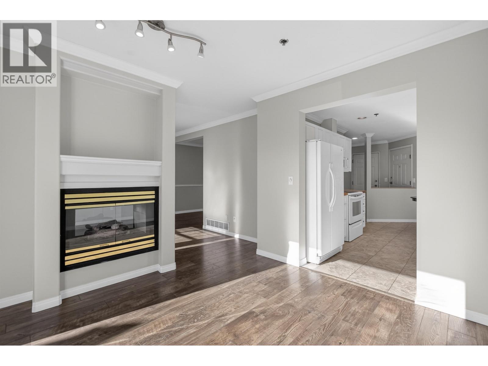 22 19051 119th Avenue Avenue, Pitt Meadows, British Columbia  V3Y 2M8 - Photo 8 - R3088596