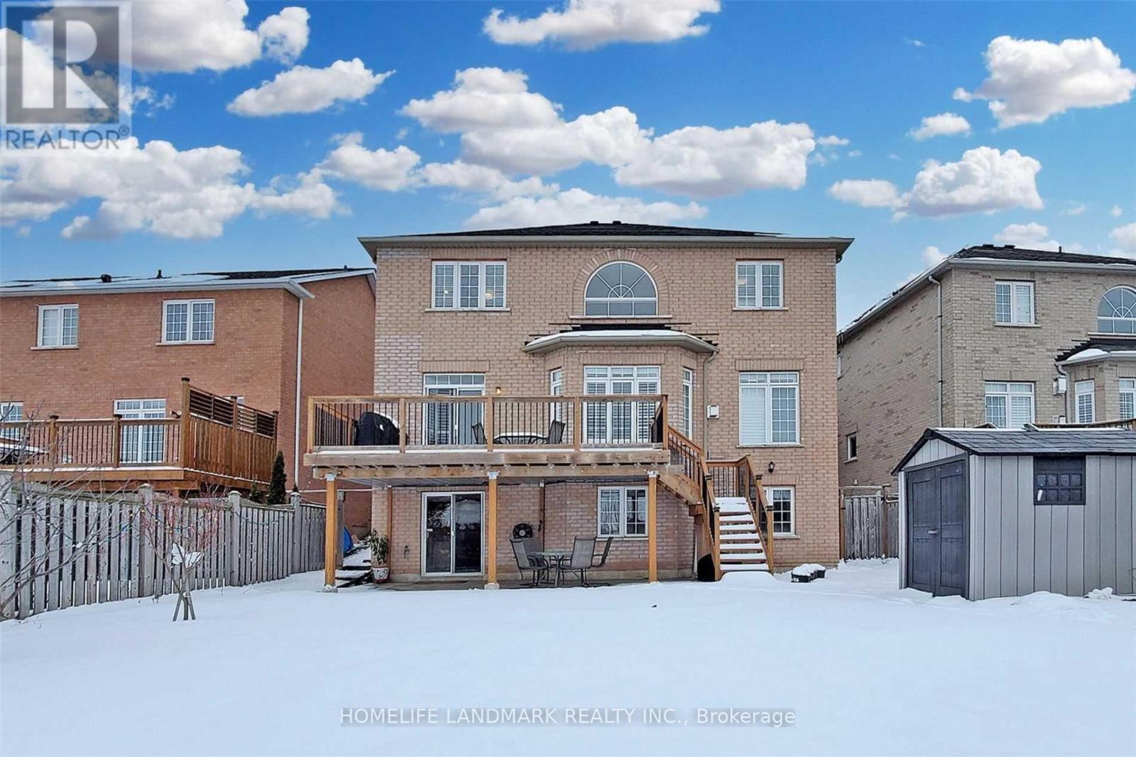 19 Brass Drive, Richmond Hill, Ontario  L4E 4T3 - Photo 2 - N12777722