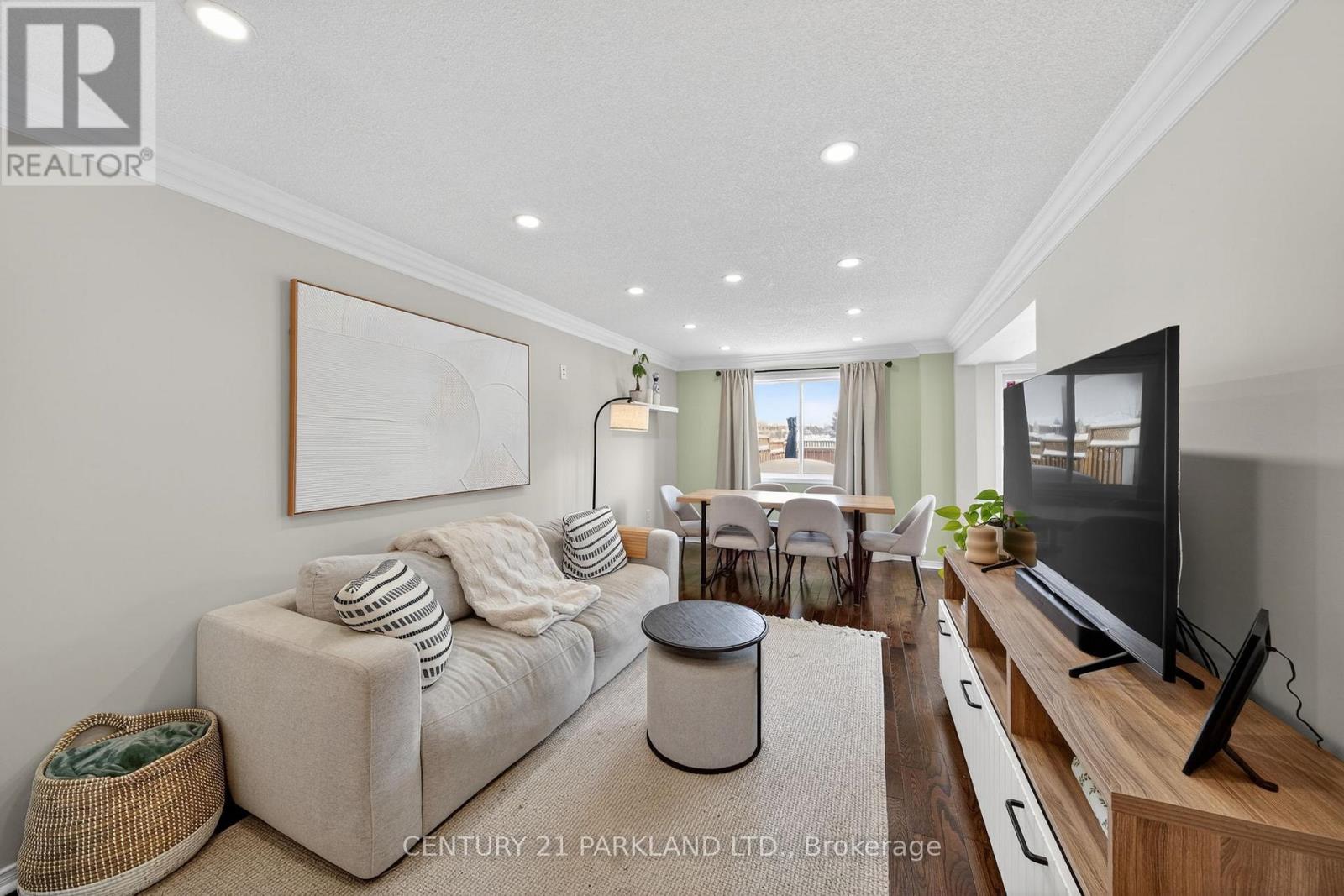 3 Majesty Boulevard, Barrie, Ontario  L4M 7K1 - Photo 5 - S12777660