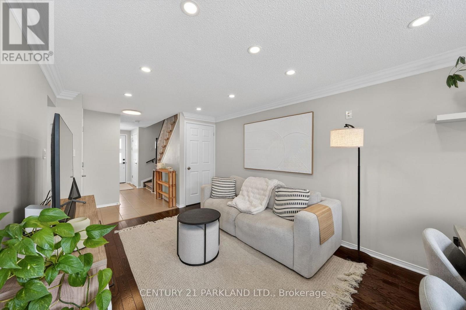 3 Majesty Boulevard, Barrie, Ontario  L4M 7K1 - Photo 6 - S12777660