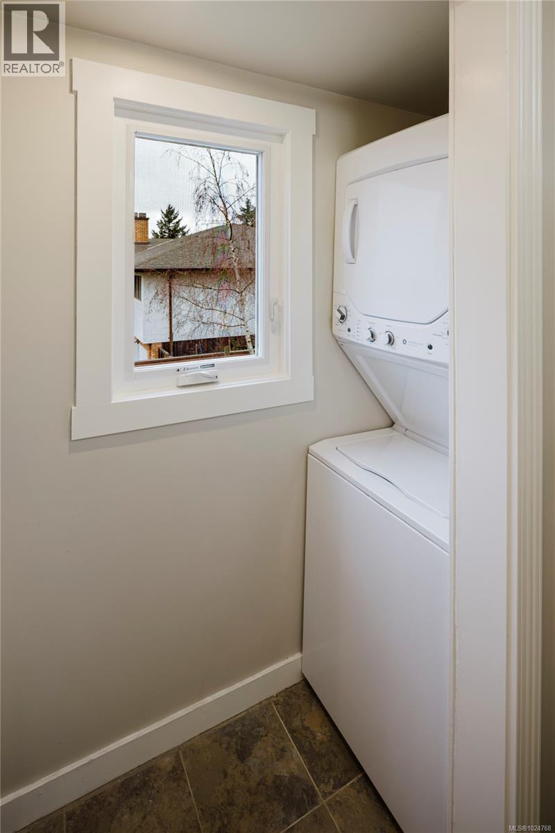 4420 Tyndall Ave, Saanich, British Columbia  V8N 3S1 - Photo 19 - 1024768