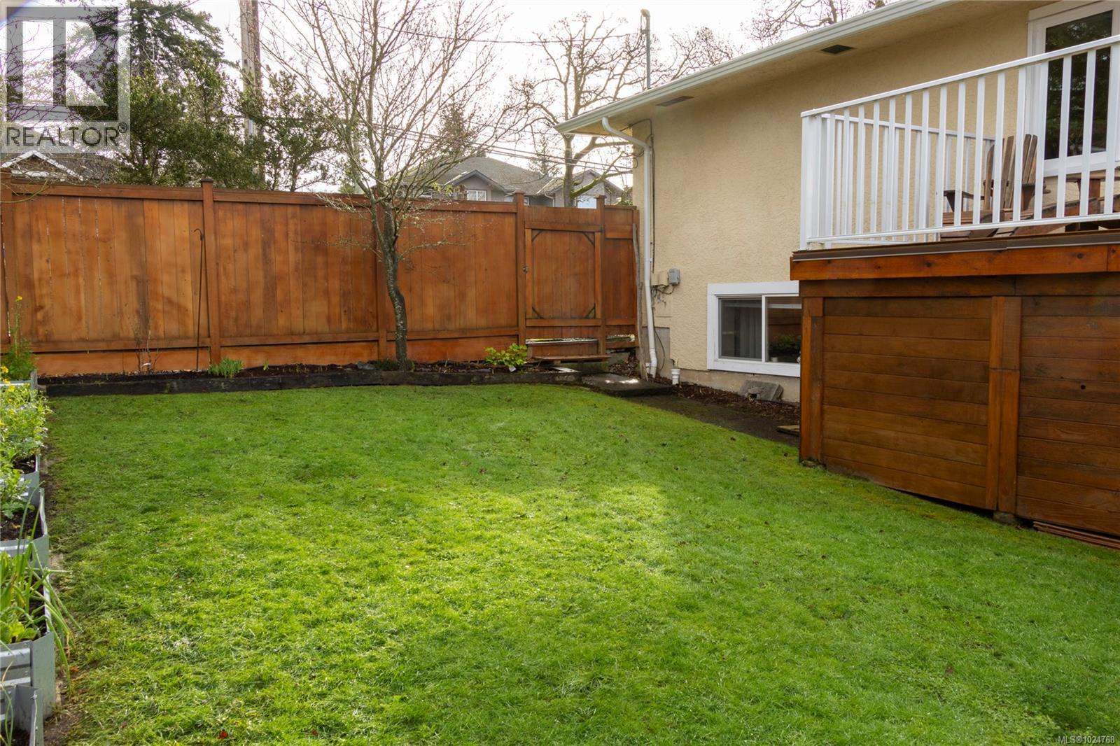 4420 Tyndall Ave, Saanich, British Columbia  V8N 3S1 - Photo 24 - 1024768