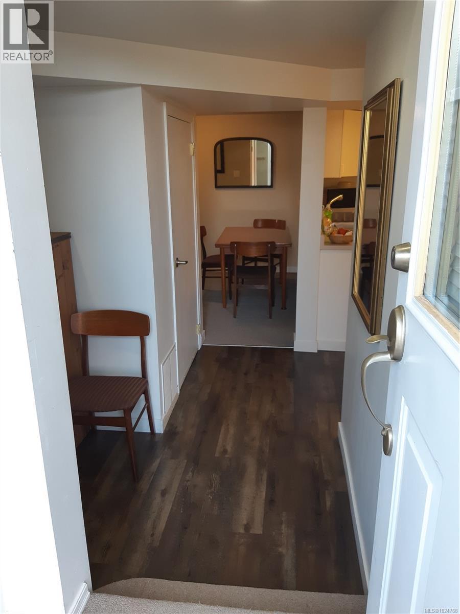 4420 Tyndall Ave, Saanich, British Columbia  V8N 3S1 - Photo 37 - 1024768