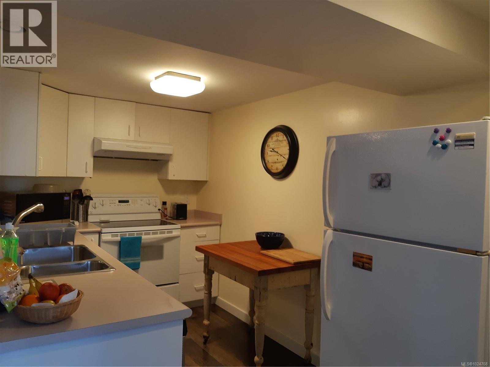 4420 Tyndall Ave, Saanich, British Columbia  V8N 3S1 - Photo 38 - 1024768