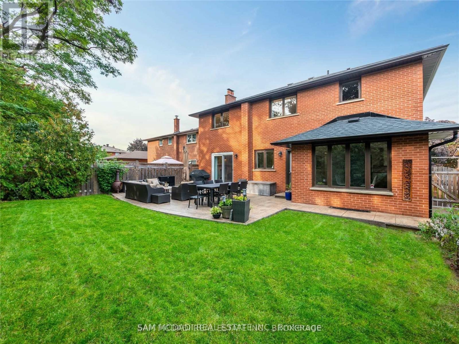 2212 Florian (Upper) Road, Mississauga, Ontario  L5A 2M4 - Photo 31 - W12776272