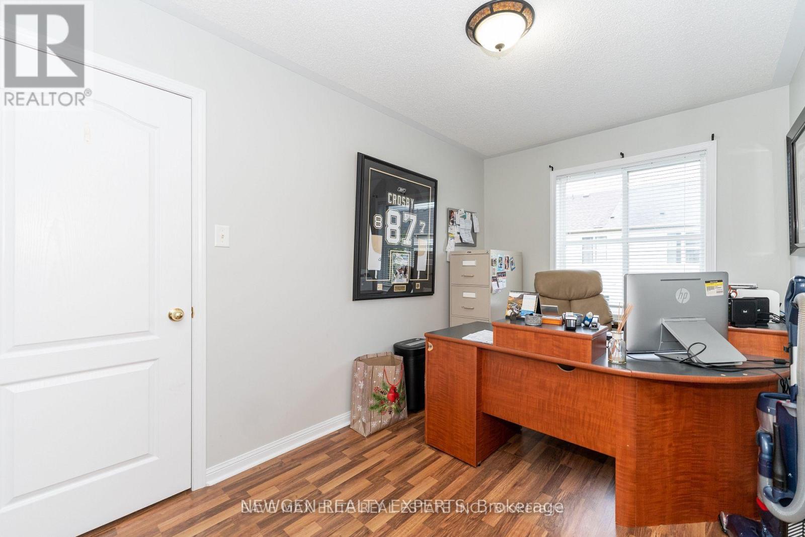 89 Seed House Lane, Halton Hills, Ontario  L7G 6K4 - Photo 19 - W12777678