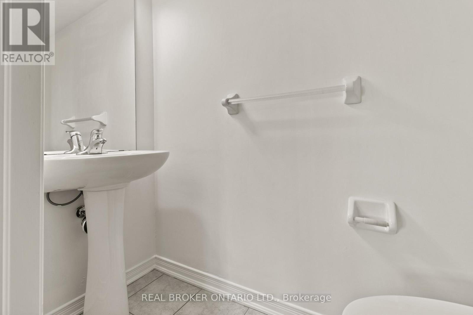 42 - 2441 Greenwich Drive, Oakville, Ontario  L6M 0S4 - Photo 12 - W12777710