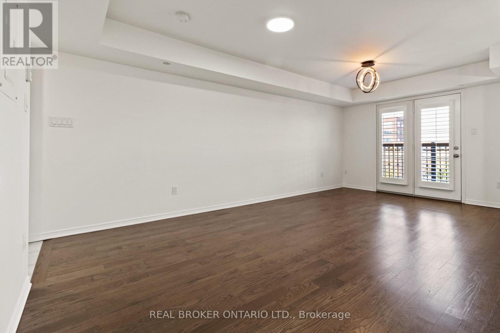 42 - 2441 Greenwich Drive, Oakville, Ontario  L6M 0S4 - Photo 7 - W12777710