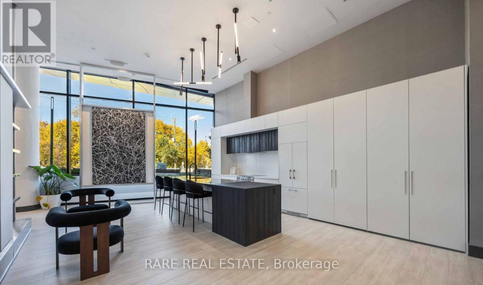 505 - 160 Kingsway Crescent, Toronto, Ontario  M8X 2R2 - Photo 8 - W12777714