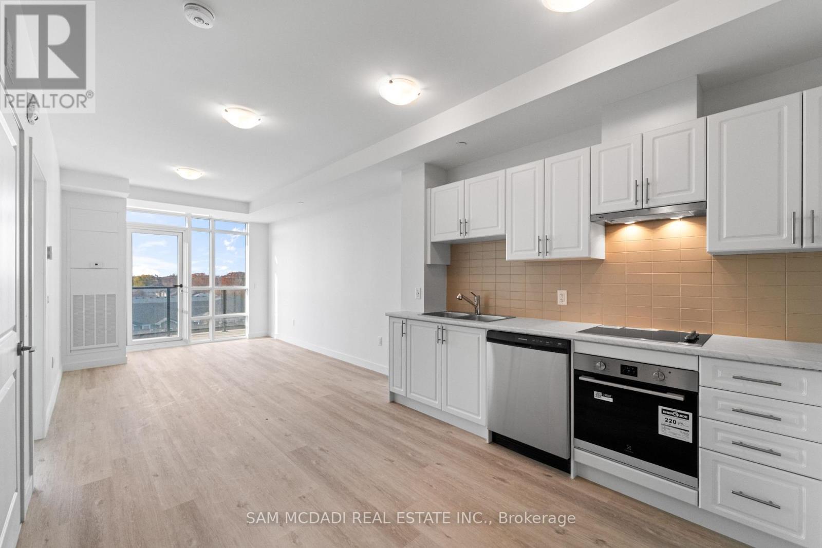 505 - 461 Green Road, Hamilton, Ontario  L8E 5B4 - Photo 5 - X12777692