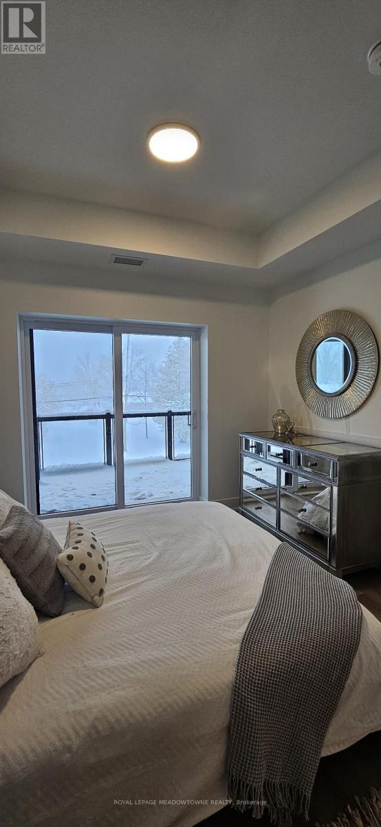 204 - 19b West Street N, Kawartha Lakes, Ontario  K0M 1N0 - Photo 8 - X12777706