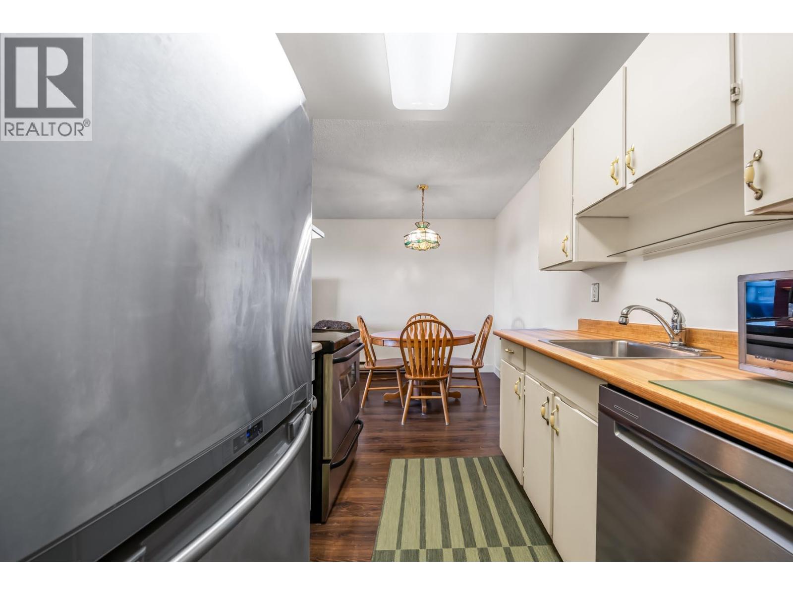 307 315 Tenth Street, New Westminster, British Columbia  V3M 3Y2 - Photo 9 - R3088629