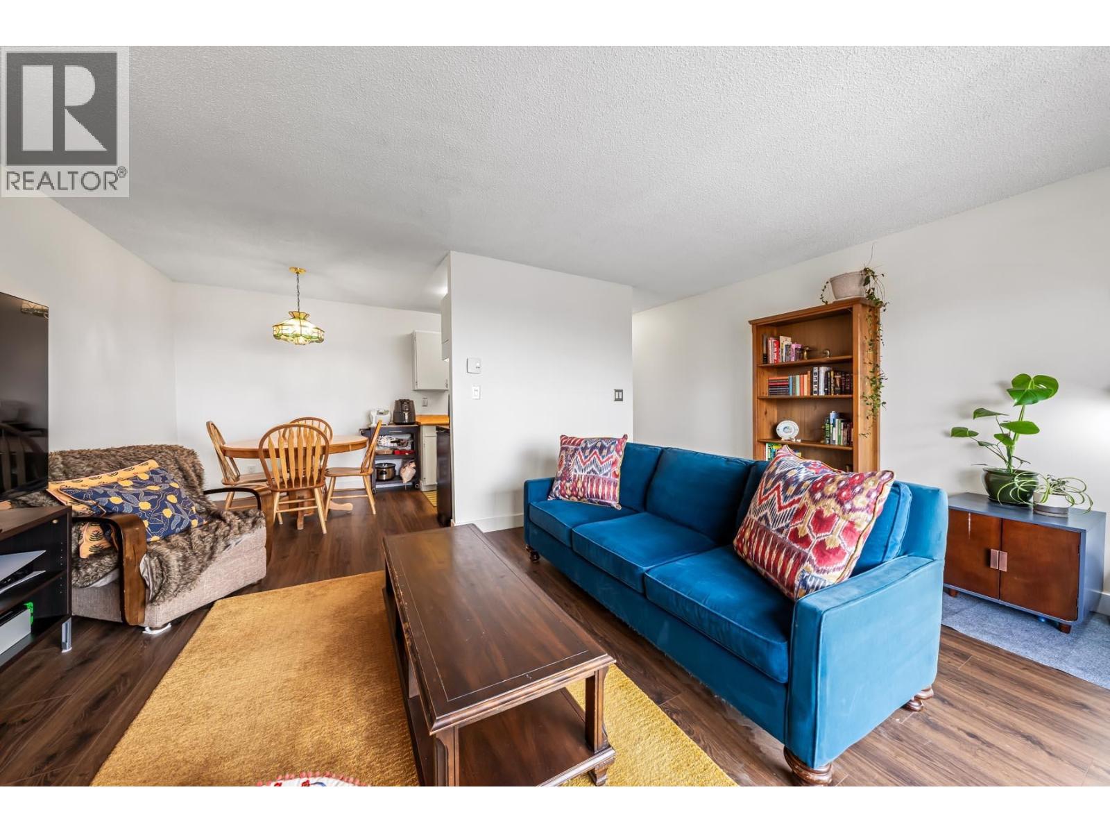 307 315 Tenth Street, New Westminster, British Columbia  V3M 3Y2 - Photo 6 - R3088629