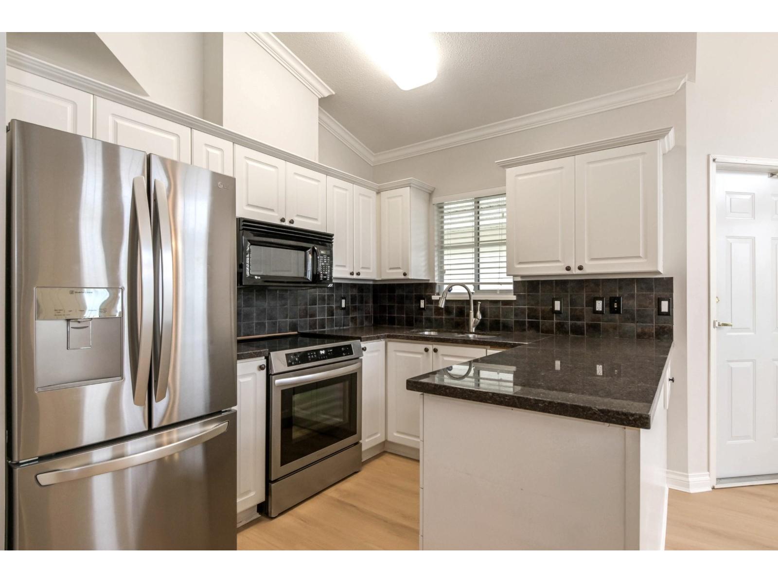 23 9208 208 Street, Langley, British Columbia  V1M 2M9 - Photo 11 - R3088022