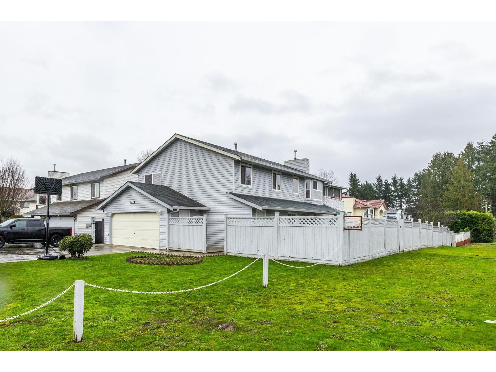 8412 134b Street, Surrey, British Columbia  V3W 0T8 - Photo 27 - R3088403