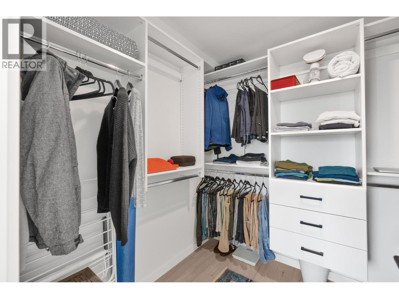 11 528 E 2nd Street, North Vancouver, British Columbia  V7L 0G8 - Photo 33 - R3088636