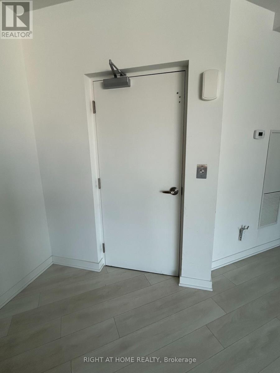 Th108 - 30 Ordnance Street, Toronto, Ontario  M6K 1A2 - Photo 18 - C12776216