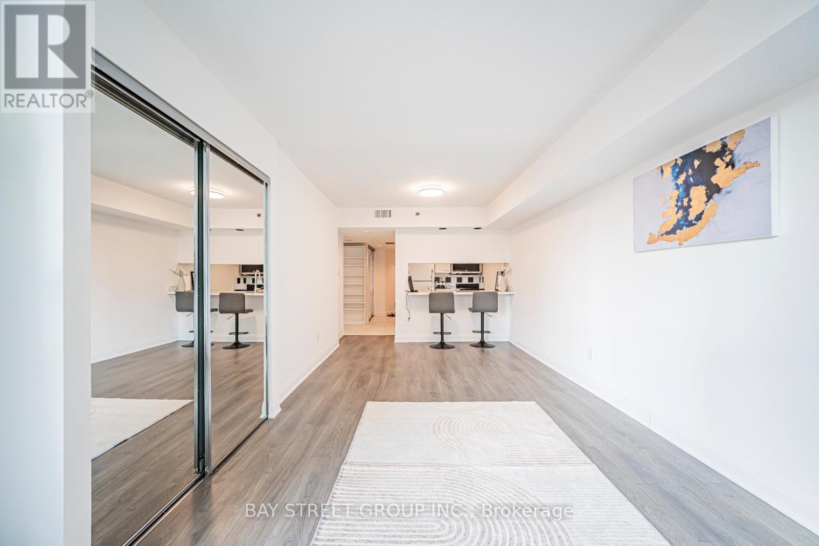 1006 - 38 Elm Street, Toronto, Ontario  M5G 2K5 - Photo 31 - C12776456