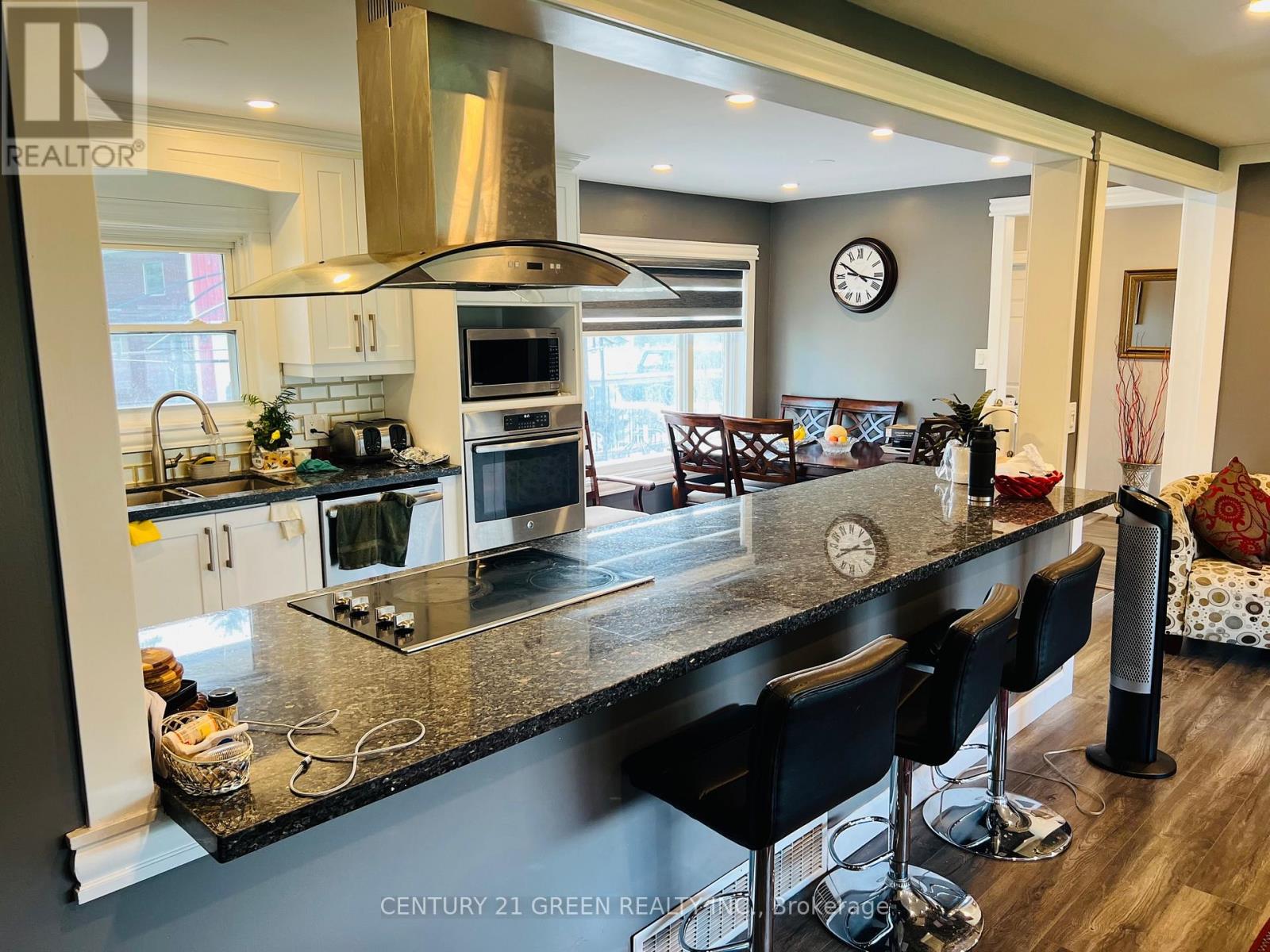 Upper Level - 13409 Hwy 7, Halton Hills (Rural Halton Hills), Ontario  L7G 4S4 - Photo 2 - W12769896